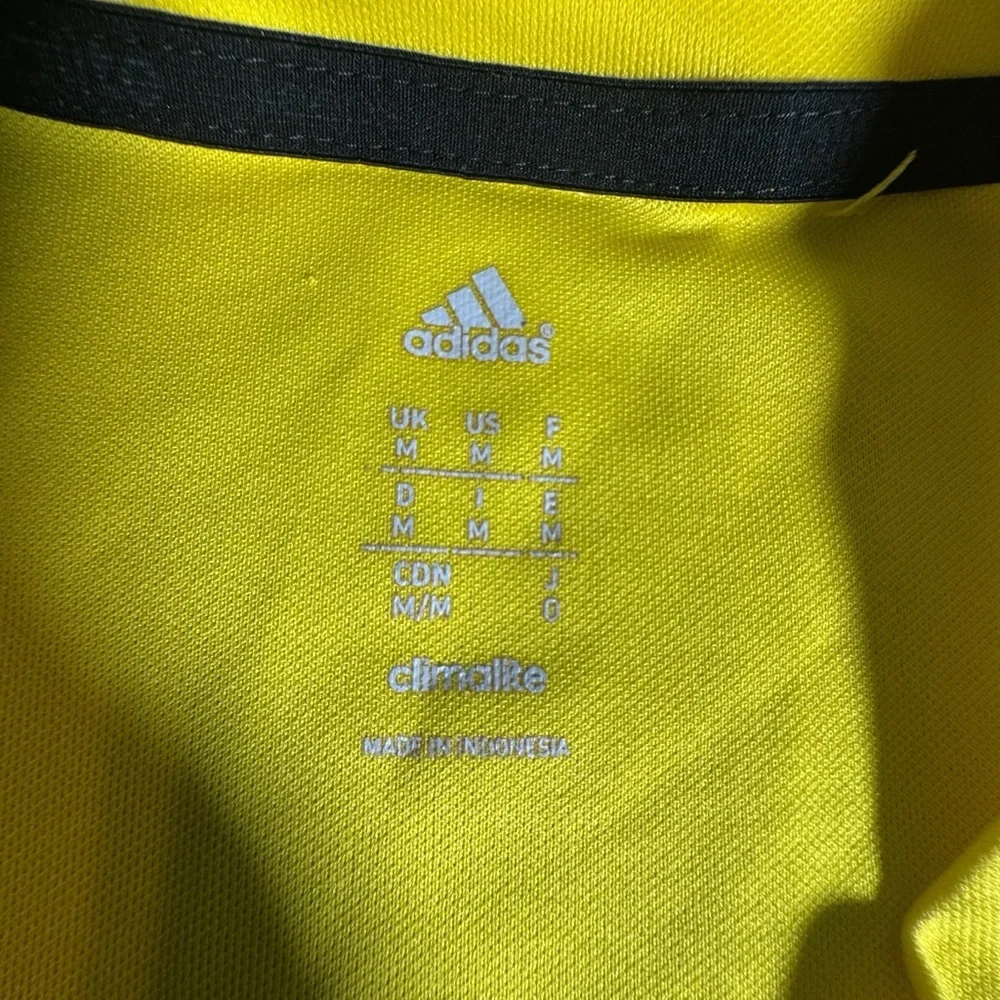 Adidas Climalite Shirt Mens Medium Yellow Athletic Tee Soccer Training
